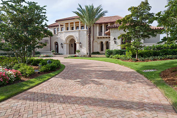 Best Driveway Resurfacing Pavers  in Kilauea, HI